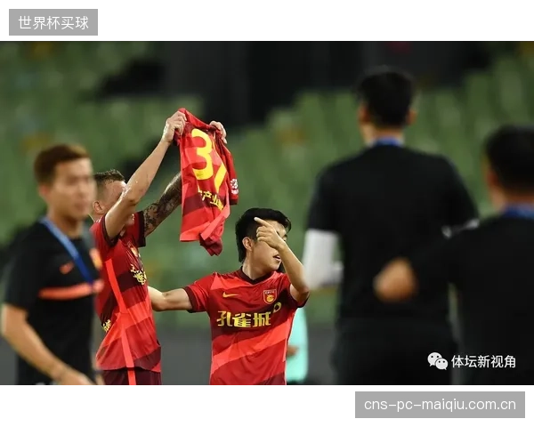 瑞士队在逆境下的坚韧度较往届大赛有显著提升。 瑞士队在逆境下的坚韧度较往届大赛有显著提升。